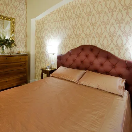 Apartment Corte Regia *