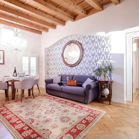 Corte Regia Apartment